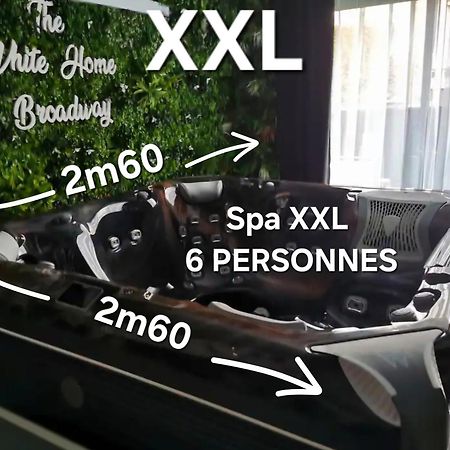 The White Home Broadway Love Room Châteauroux Extérieur photo